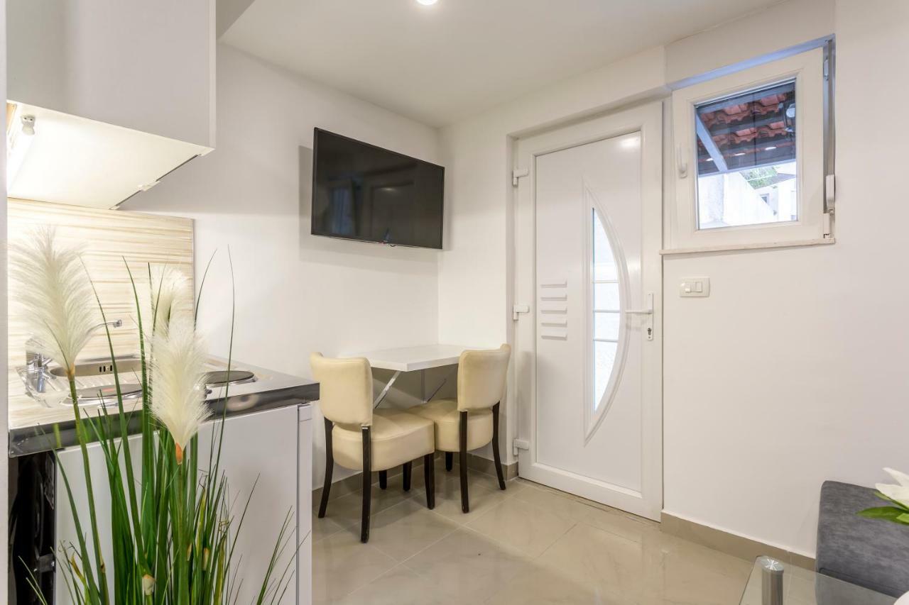 Studio Apartment Nikol Split Eksteriør bilde